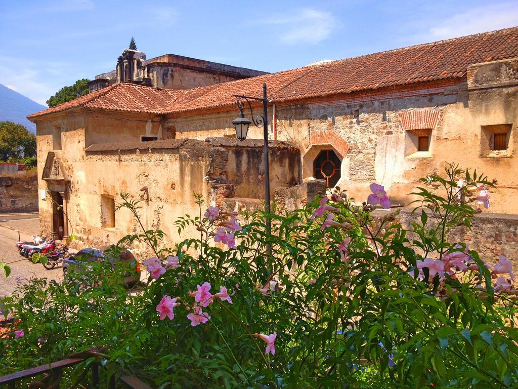 Casa Capuchinas Ξενοδοχείο Antigua Εξωτερικό φωτογραφία